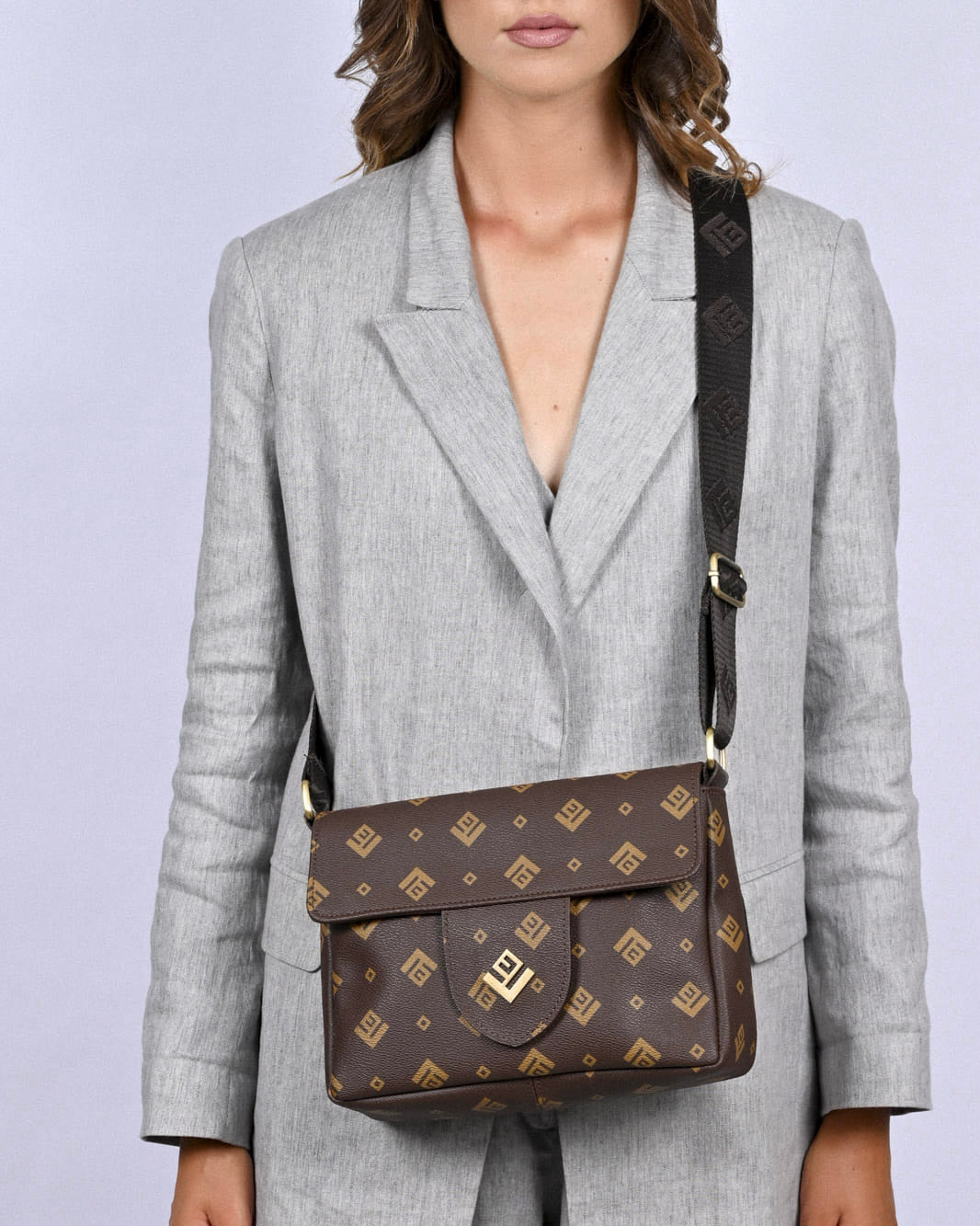 Irma Small Shoulder Bag Brown
