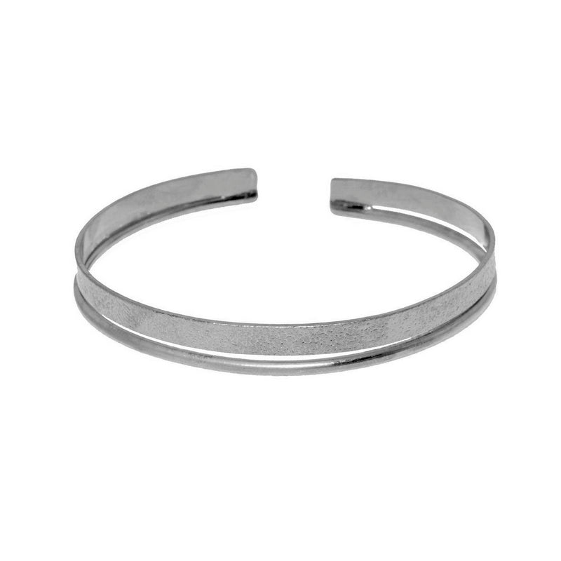 Metal texture minimal bangle Silver