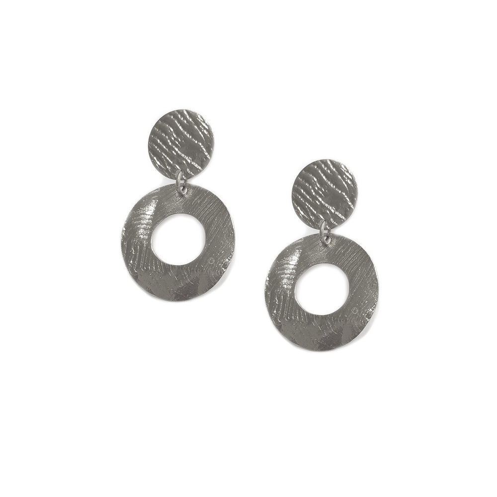 Full of round symmetry earrings Silver