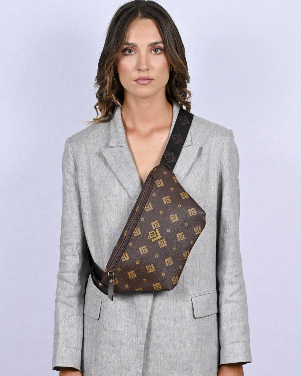 Camelia Signature Bag Brown