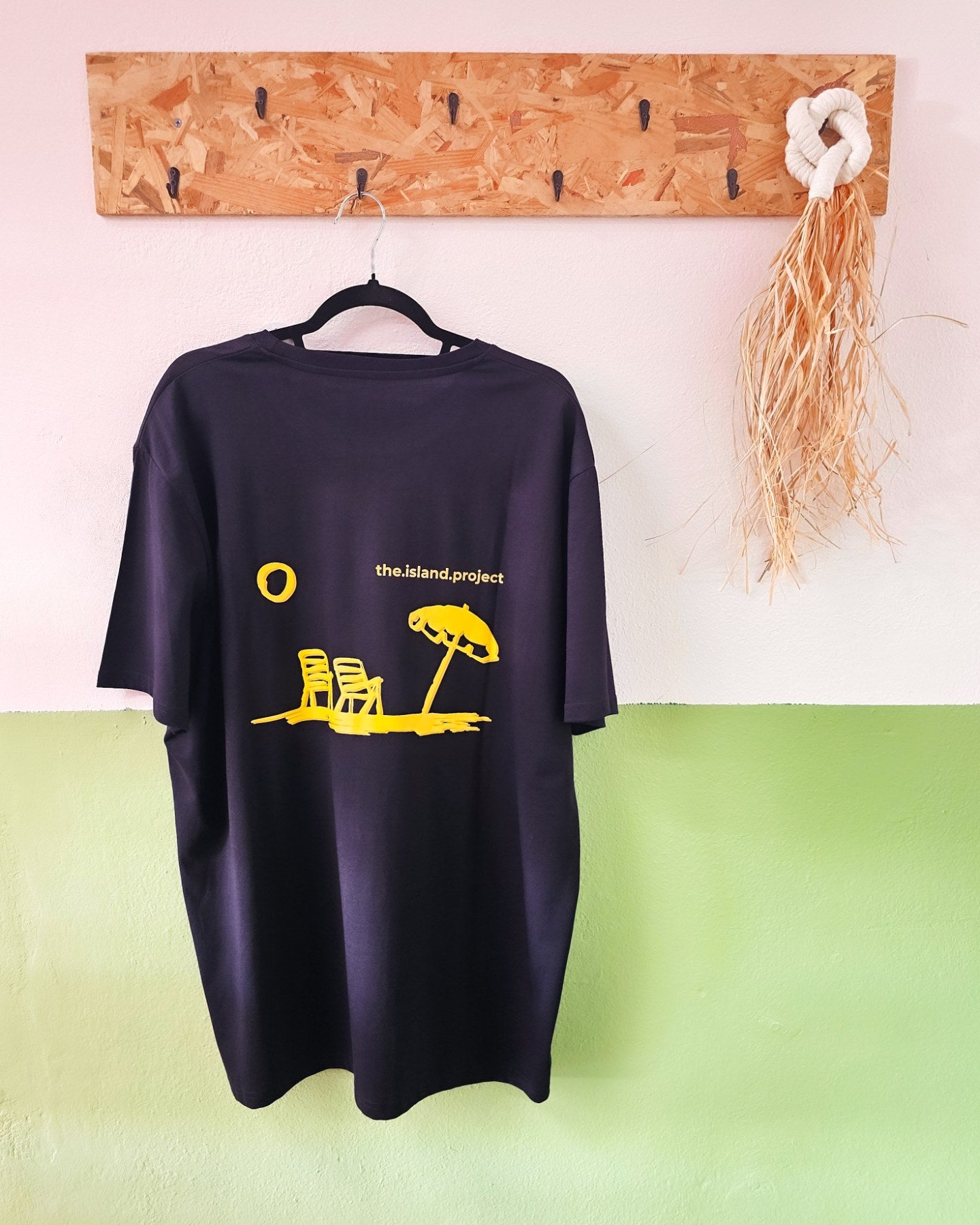 Beechαρα Unisex Oversized T-Shirt