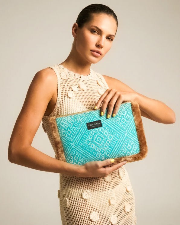 Juicy Clutch Sxoinousa