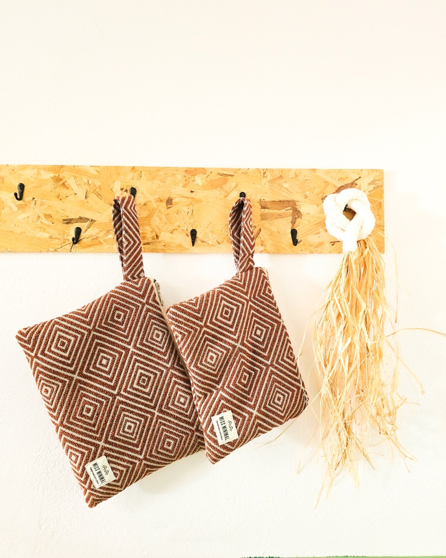 Cinnamon Geo Handbag