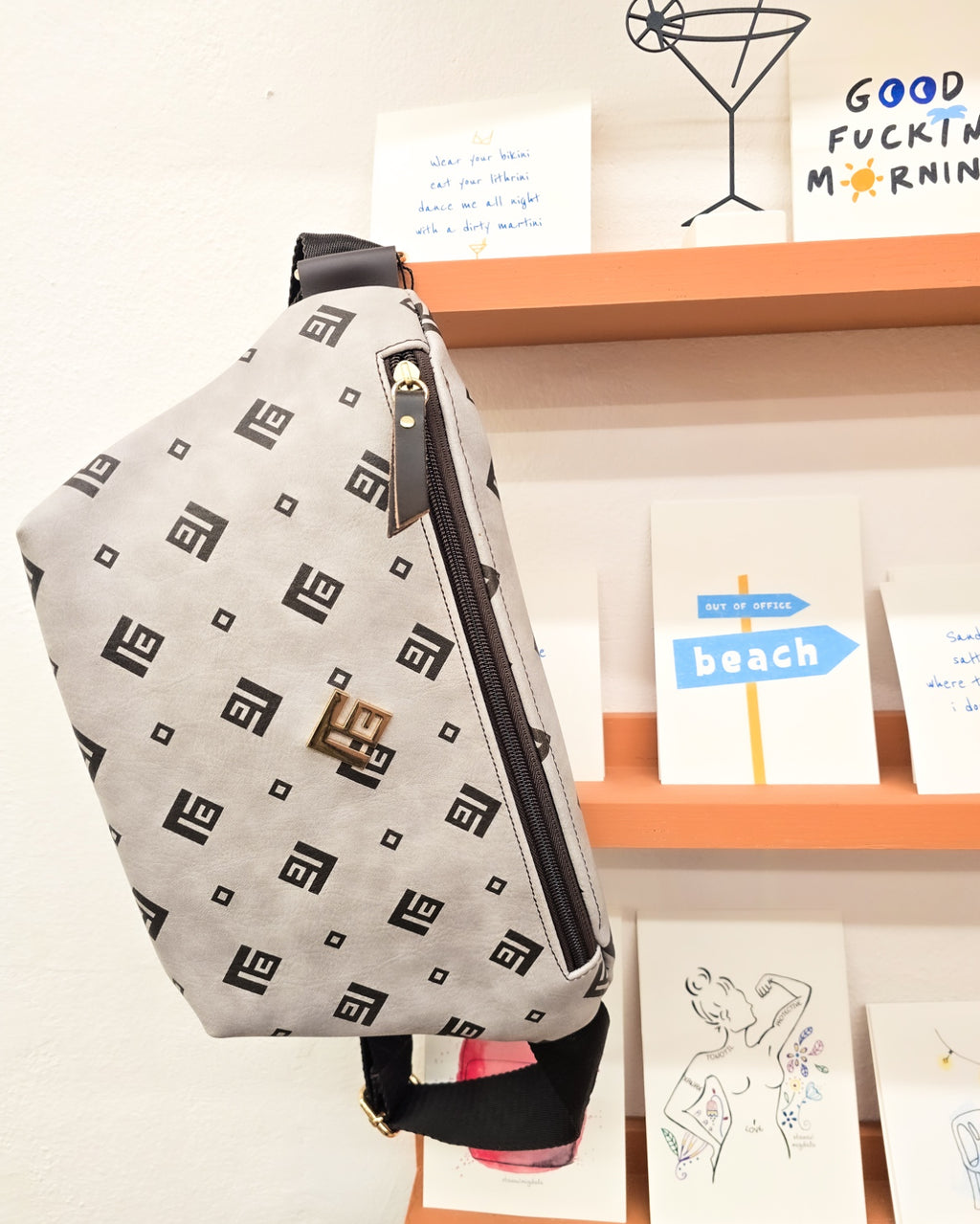 Camelia Signature Bag Grey