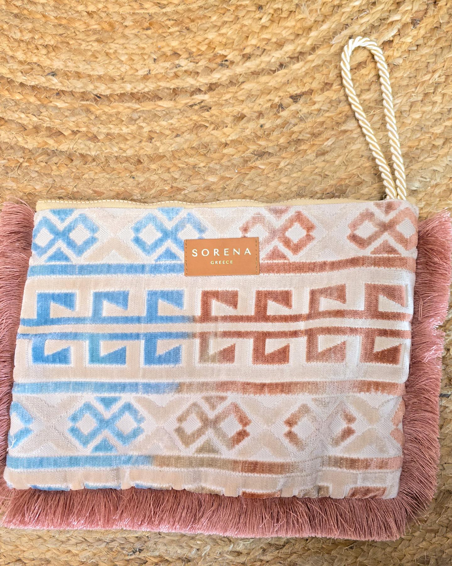 Juicy Clutch Ithaki