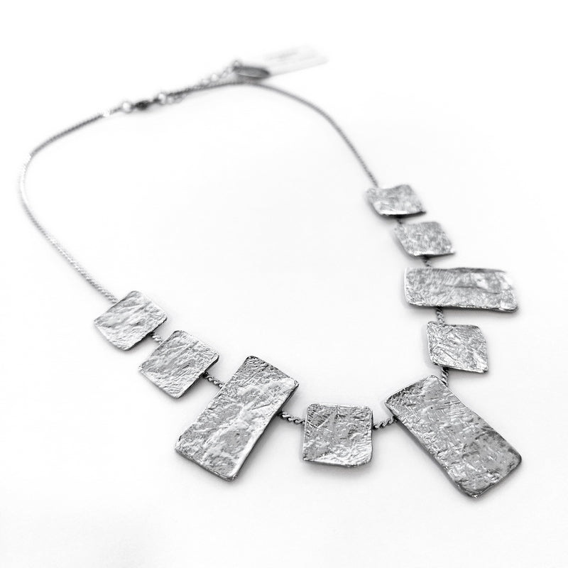 Clasic metal handmade necklace Silver