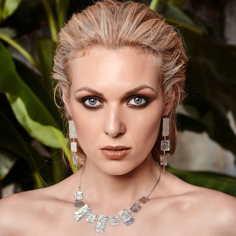 Clasic metal handmade necklace Silver